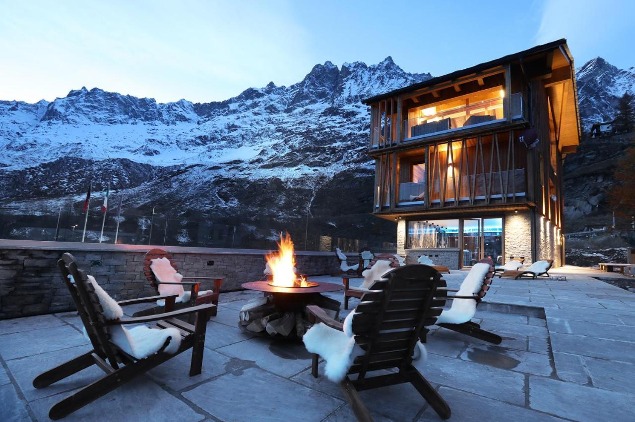 布勒伊-切尔维尼亚Chalet Blanc Cervinia住宿加早餐旅馆 外观 照片